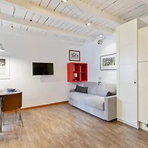  Appartamento Joivy Beautiful For 2 Near Sempione Park