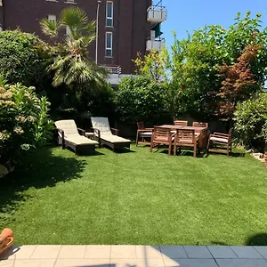 viale-mazzini.hotelitalianriviera.com/